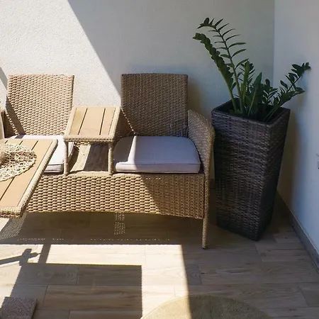 Apartmán Awesome In W Outdoor Swimming Pool Wifi And 1 Bedrooms Balatonlelle